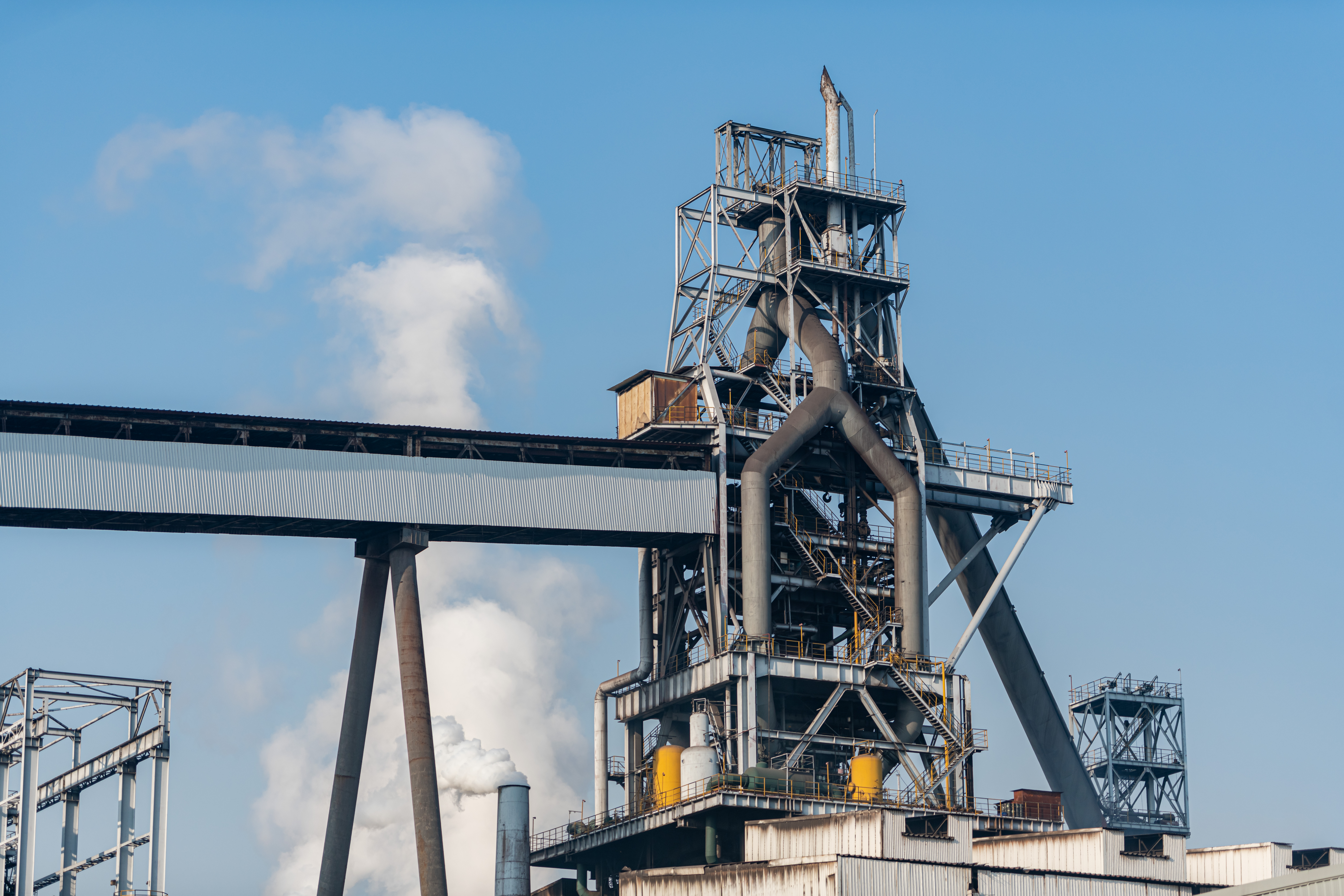 微波固体物料流动监测仪在高炉喷煤上的应用